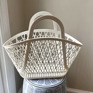 Sun Jellies Betty Basket Tote in Cream